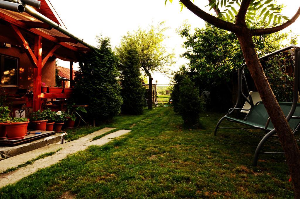 Route 66 Hotel Hátszeg Kültér fotó